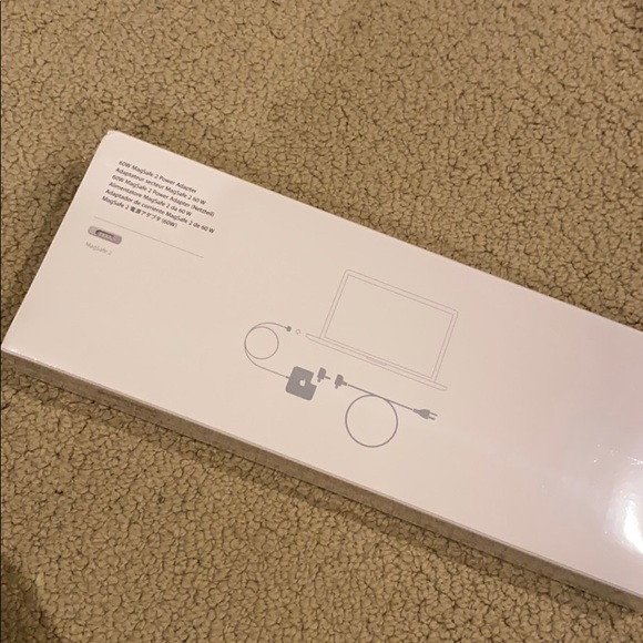 NIB Apple 45W MagSafe 2 Power Adapter MacBook Air - Picture 3 of 4